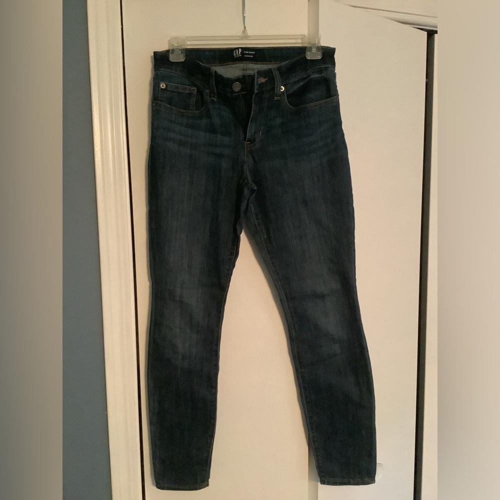 Gap jean size 2 short/26 short